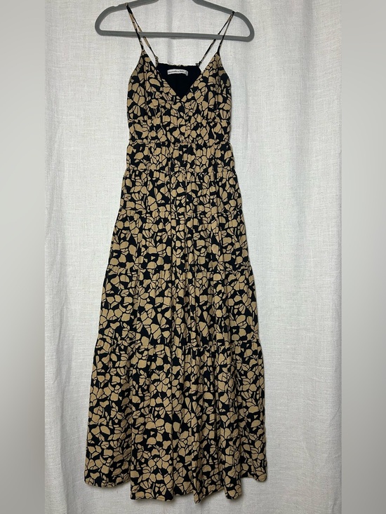 Abercrombie & Fitch Dresses & Skirts - Abercrombie & Fitch Black Maxi Dress with Beige Leaf Print